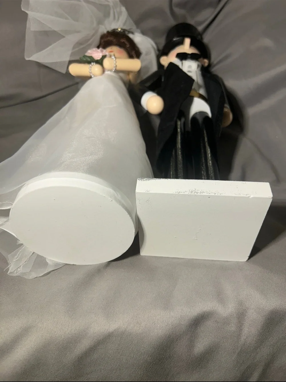 16-inch Bride and Groom Wedding Nutcracker Set